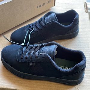 NWT New Bass boys shoes